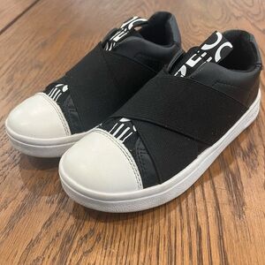 Geox Kids DJ Rock Black and White Slip-On Shoes sneakers size EU29